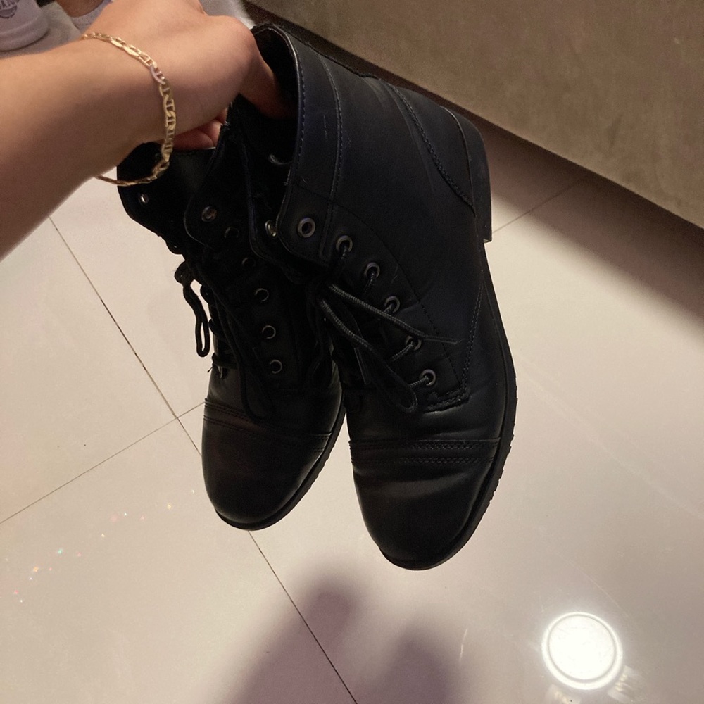 Black little booties size 8